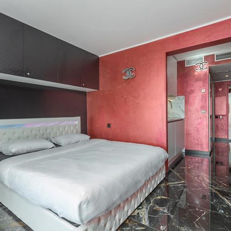 Luxury Studio Renovated 2024 With Free Parking Beausoleil Exterior photo